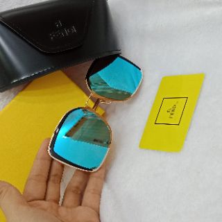 Kính Fendi