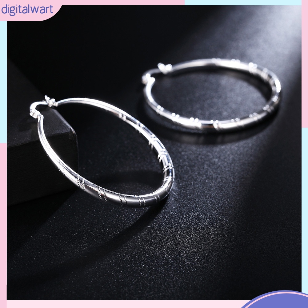 Đôi Khuyên Tai Hình Tròn Lớn Thời Trang Dành Cho Nữ