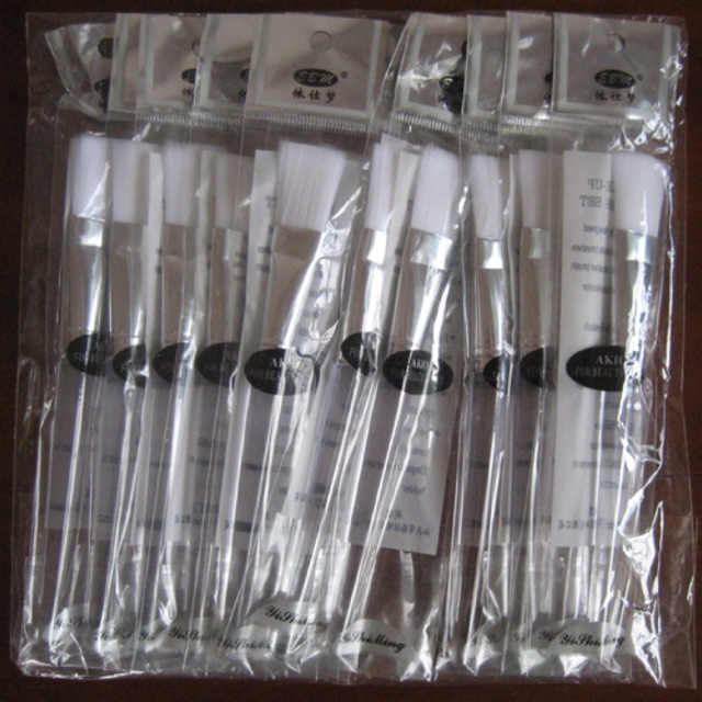 CỌ ĐẮP BỘT MẶT NẠ CÁN TRONG