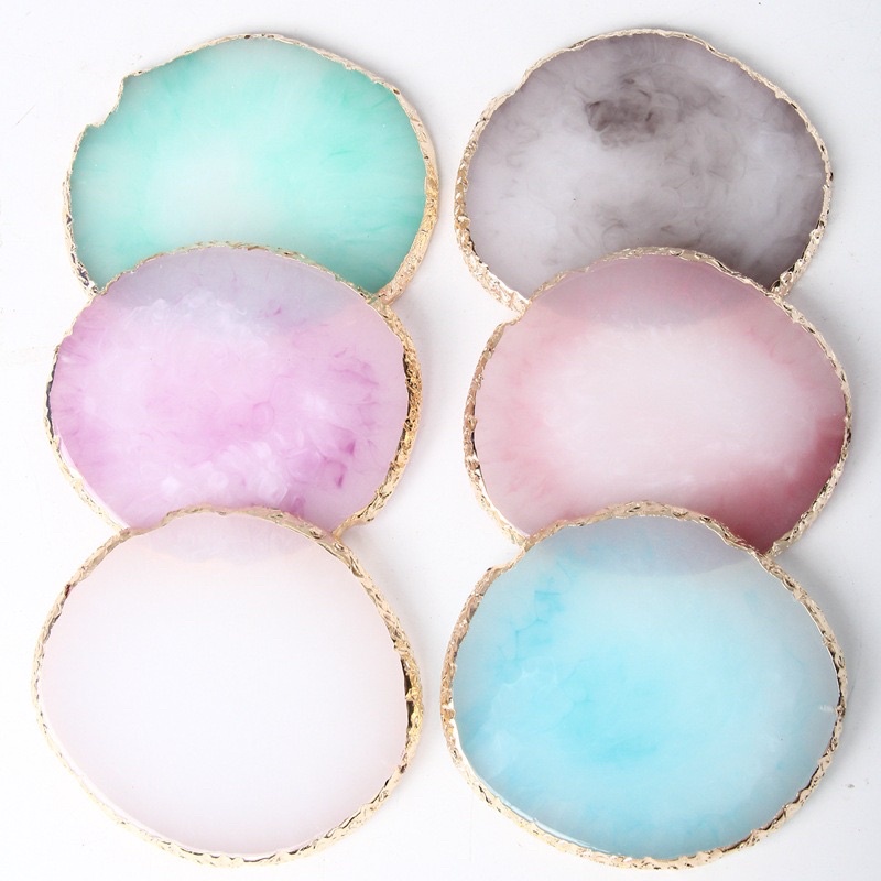 Đá thạch pha màu va chụp ảnh