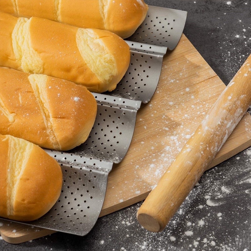Khay Sóng làm bánh mì Việt Nam (bánh mì Baguette)