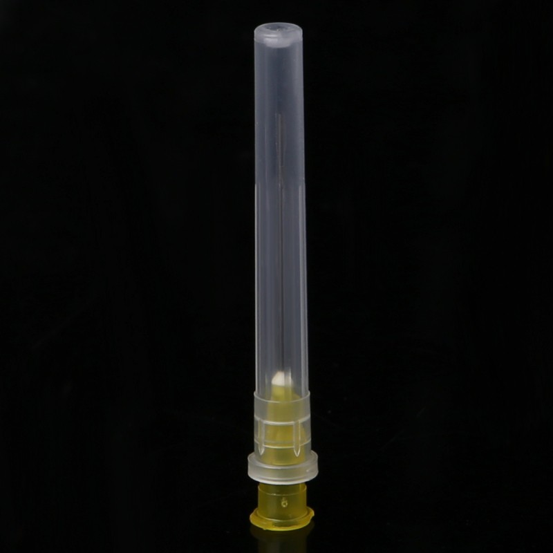 Chai nhựa đựng chất lỏng 50ml cùng với kim tiện dụng