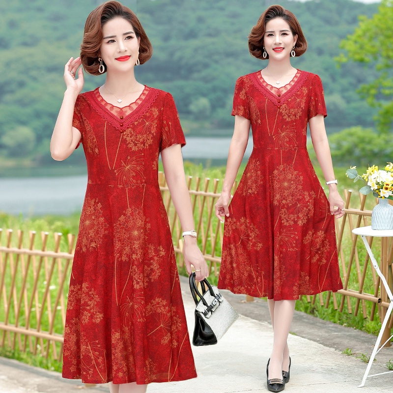 Đầm Sườn Xám Cách Tân Màu Đỏ Thời Trang Cho Phụ Nữ Trung Niên