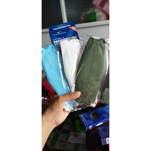 Khẩu trang KF94 màu xanh rêu