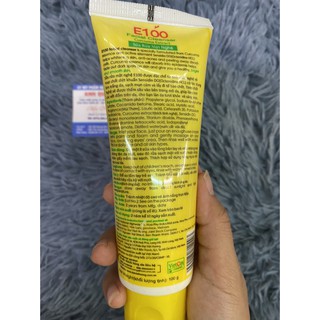 sữa rửa măt E100