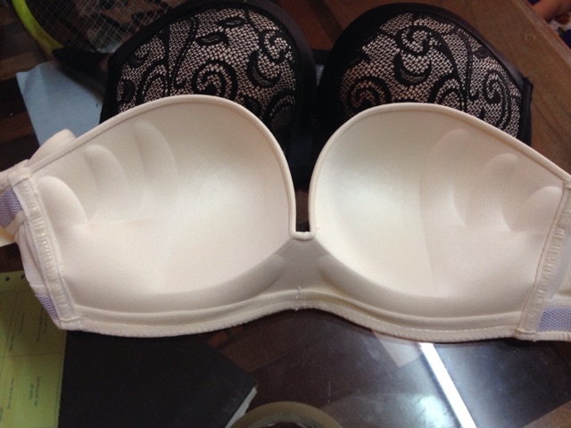 Áo ngực ko dây Chống tụt chất cực đẹp 737