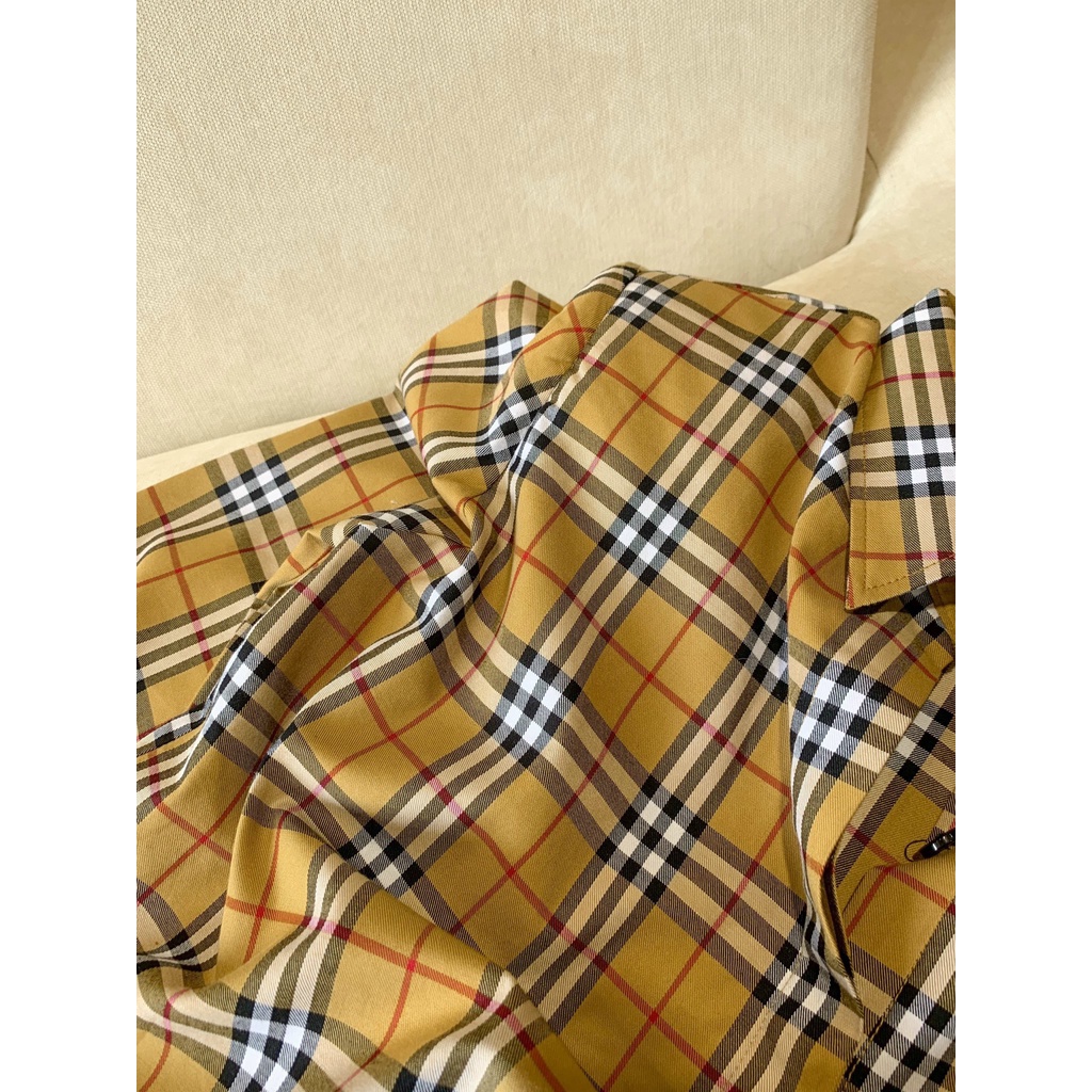 Áo Sơmi Td Đệm Vai Bú Bờ ry