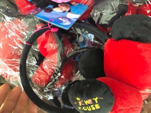 Bịt tai mickey dư xịn