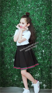 Set áo trắng váy đen cho bé