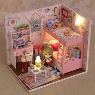 mô hình nhà gỗ DIY,nhà búp bê cho bé thỏa sức vui chơi(màu hồng)