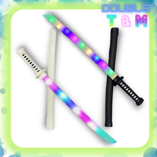 Kiếm PHÁT SÁNG CÓ ÂM THANH cảm biến theo chuyển động, Kiếm Nhật Katana của Ninja màu trắng và đen (Pin AA x 3)