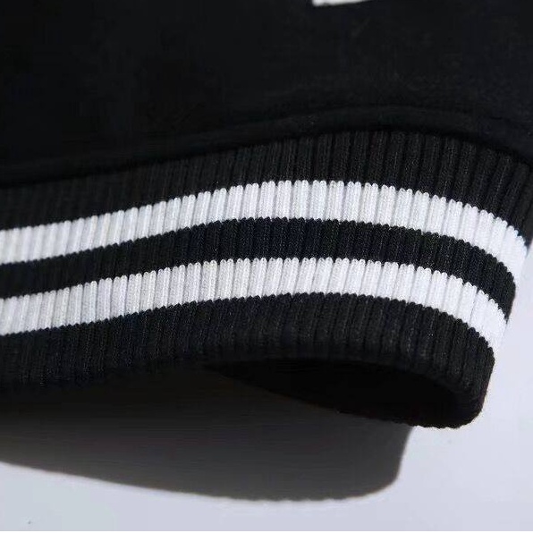 Áo khoác bomber varsity jacket nam nữ chất liệu nỉ phong cách sweater cúc bấm kiểu dáng unisex