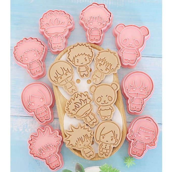 Set 8 Khuôn Làm Bánh Quy Hình Hoạt Hình Xinh Xắn