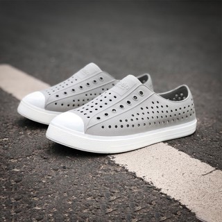 (GIÁ TỐT) Giày lười nhựa nam dáng Sneaker đi mưa đi biển dạo phố siêu nhẹ, mềm êm chân, không thấm nước - màu ghi trắng