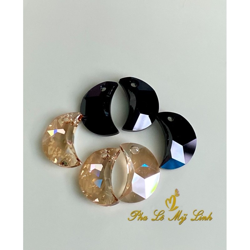 2 viên pha lê Swarovski 16-20mm mặt trăng