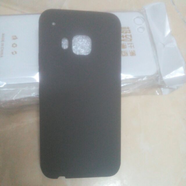 Ốp htc one m9 dẻo đen
