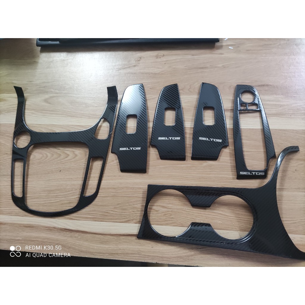 Ốp Nội Thất Xe Seltos 2020 2021 Mẫu CARBON - 6 chi tiết