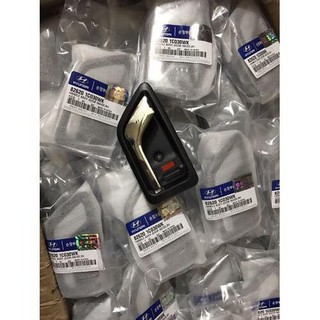 Tay mở cửa trong Huyndai I10