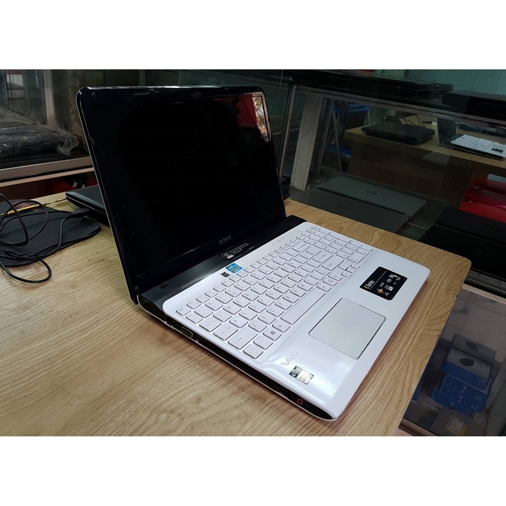  [Quá Rẻ ] Siêu Phẩm Sony Vaio SVE15 Core i5/Ram 4Gb/Màn 15inch | BigBuy360 - bigbuy360.vn