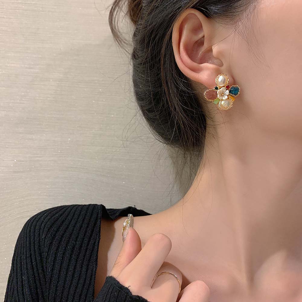 Khuyên tai nữ hình bông hoa pha lê thời trang