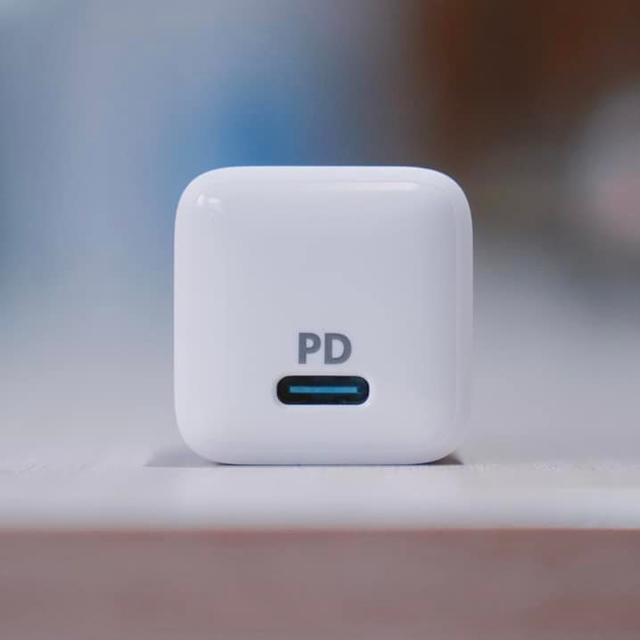 Sạc 𝗔𝗡𝗞𝗘𝗥 𝗣𝗼𝘄𝗲𝗿𝗣𝗼𝗿𝘁 𝗣𝗗 𝗡𝗔𝗡𝗢 III 20W, IQ 20W Chính hãng