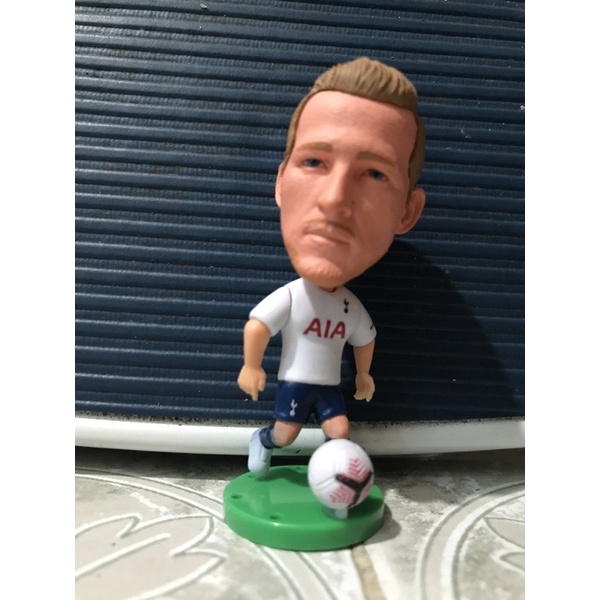 Tượng cầu thủ bóng đá Kane