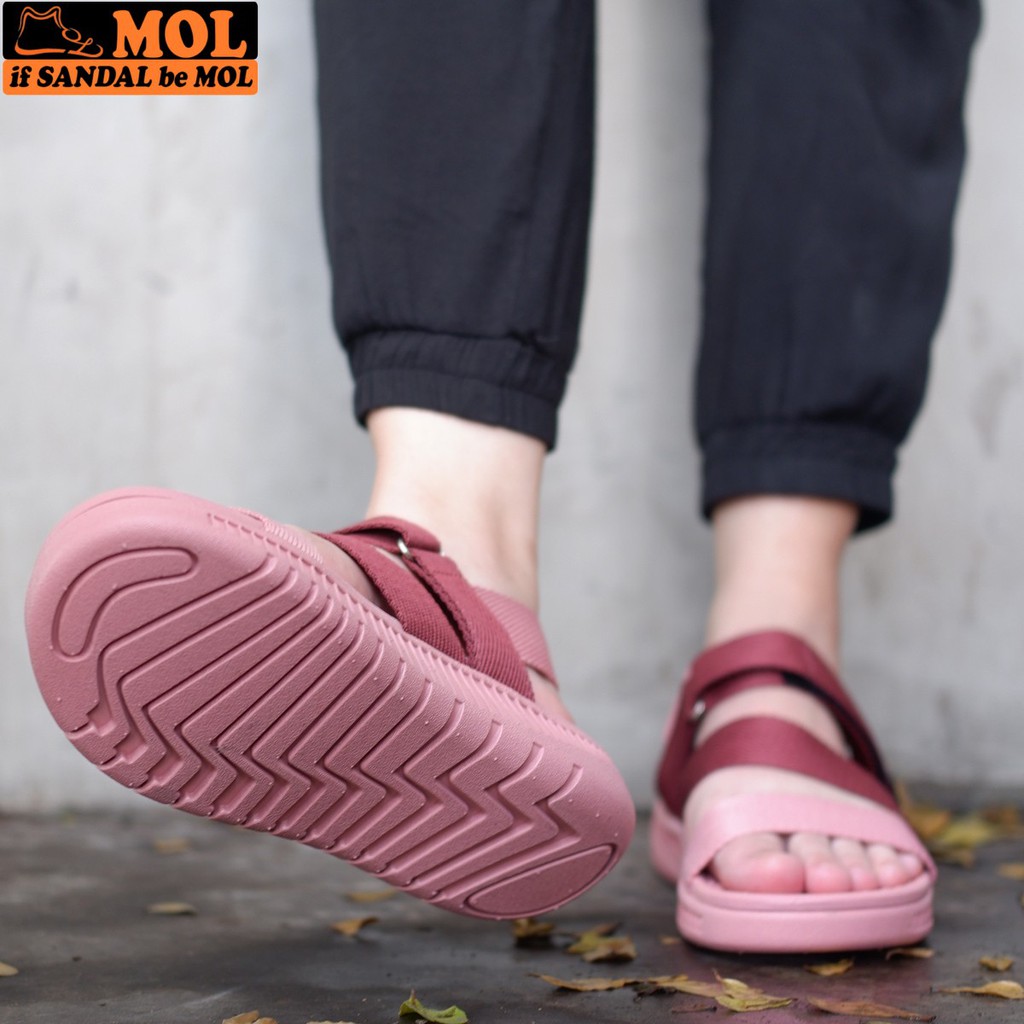 Giày sandal couple nam nữ quai ngang siêu nhẹ có quai hậu cố định cho cặp đôi mang đi học đi biển du lịch hiệu MOL MS2R2