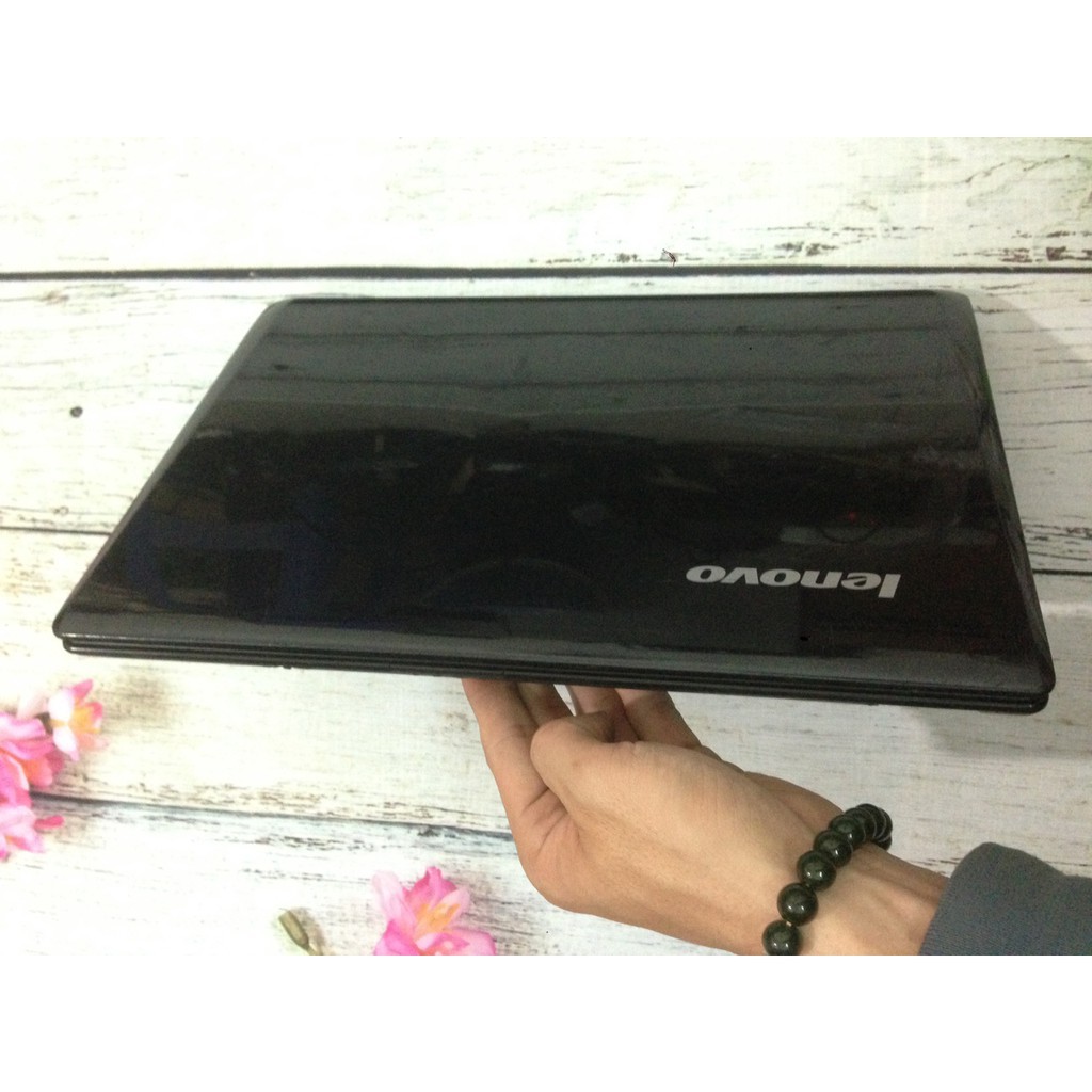 Laptop cũ lenovo g460 co i3 chơi game liên minh ngon, máy còn zin, xem phim chạy mượt, giá rẻ.