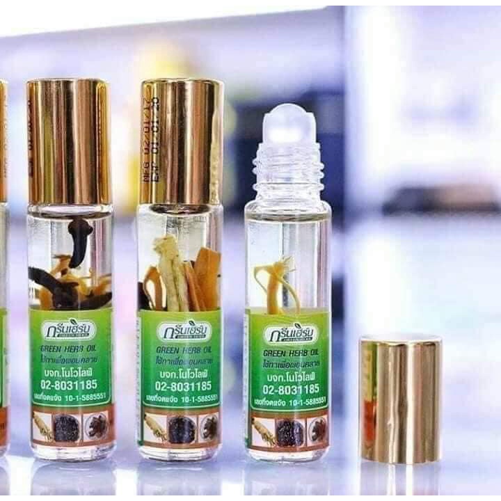 Dầu Gió, Dầu Nhân Sâm Thảo Dược Ginseng Green Herb Oil 8ml Thái Lan