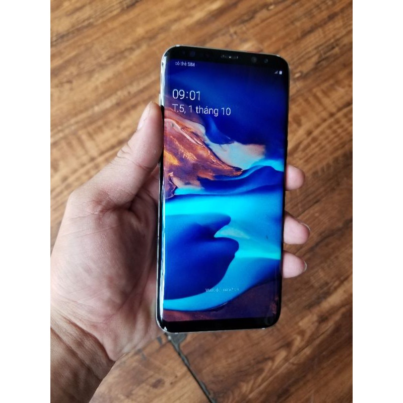 Điện thoại Samsung Galaxy S8+ Máy 2 Sim Rom 64GB - Ram 4GB / Pin 3.500 mAh Màn hình 6.2 in máy đẹp thời trang.