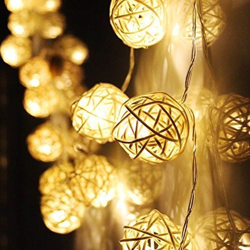 Dây đèn LED 20 bóng hình cầu mây dài 2.5m