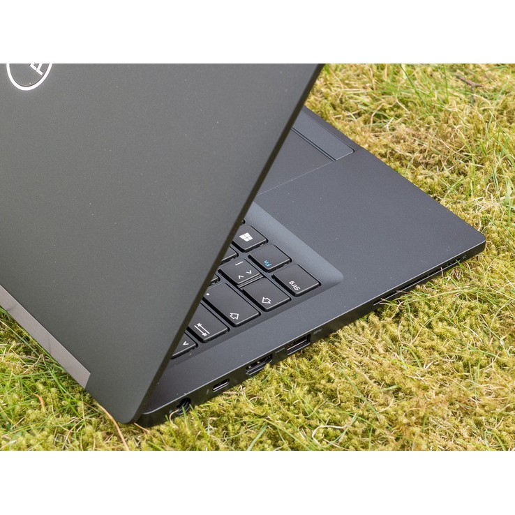 Laptop Dell Latitude E7390/ i5 Gen 8 8CPUS/ 8G/ SSD256/ 13in/ Viền mỏng/ Xoay 360 độ/ TOUCH/ Siêu bền/ Giá rẻ | BigBuy360 - bigbuy360.vn