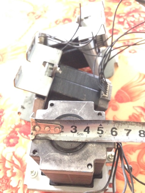 Motor bước  74x55x55mm nặng 1.2kg