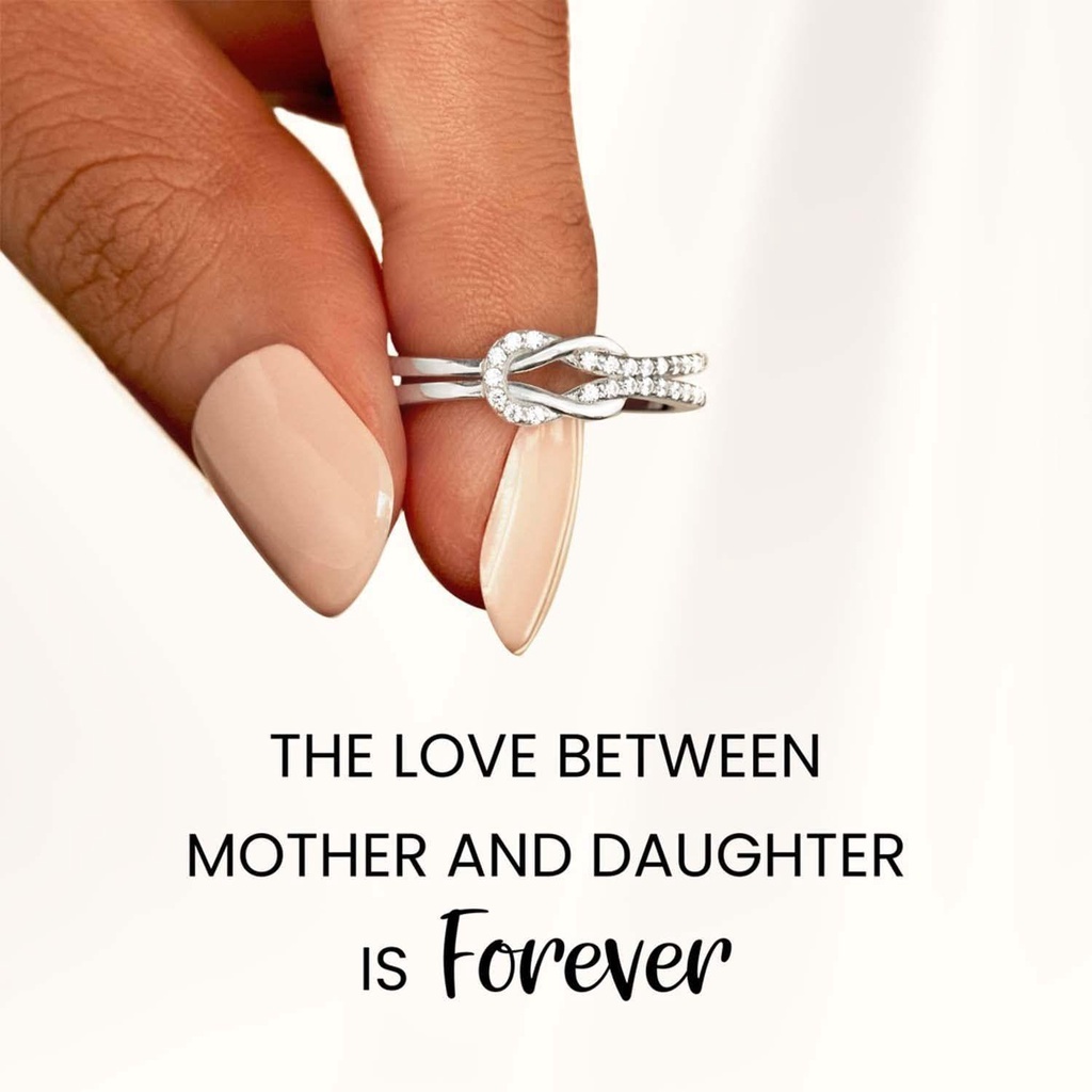 MAG Nhẫn Mặt Vuông Đính Pha Lê