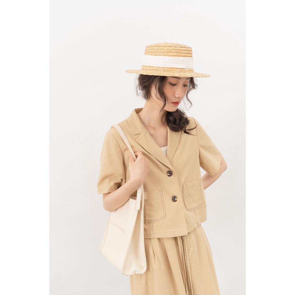 Áo blazer dáng ngắn túi ốp và chân váy mix nơ buộc xanh cốm MADELEN