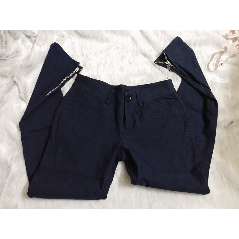Quần legging dây kéo ống xanh đen