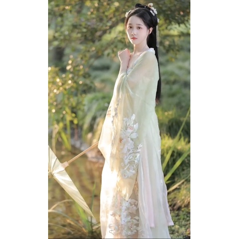 Hán phục cổ trang xanh thêu cao cấp