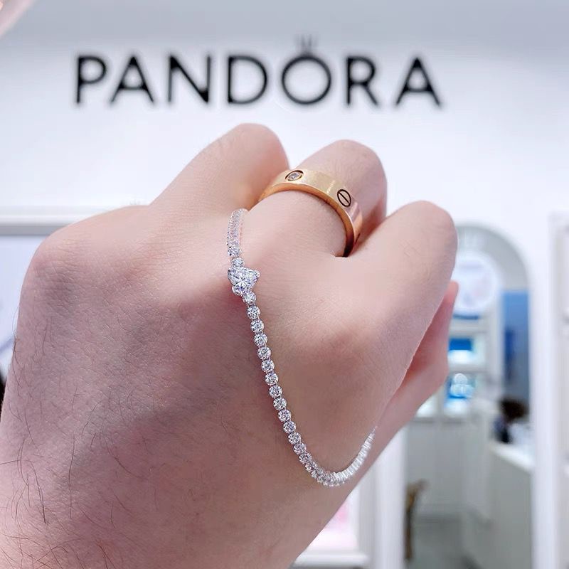 Vòng Tay Pandora Mạ Bạc 925 Mặt Hình Trái Tim Đính Đá Zircon Có Thể Điều Chỉnh Kích Thước