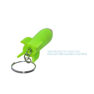 Móc khóa thiết kế hình tên lửa có đèn LED chiếu sáng độc đáo