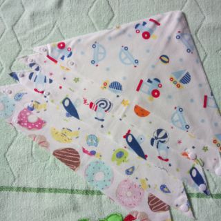 Yếm carter tam giác