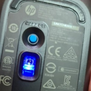 Chuột không dây HP LED Xanh chạy trên mặt kính + tặng kèm pin xịn