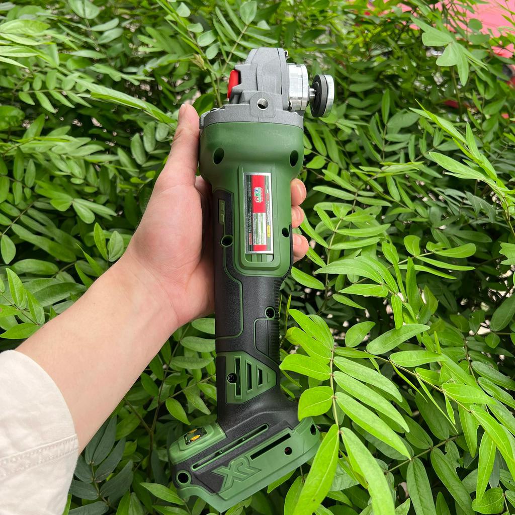 Máy mài pin AKUZA 01BL cao cấp - không chổi than có chỉnh lực điện tử, pin 15 cell x2 bảo hành chính hãng