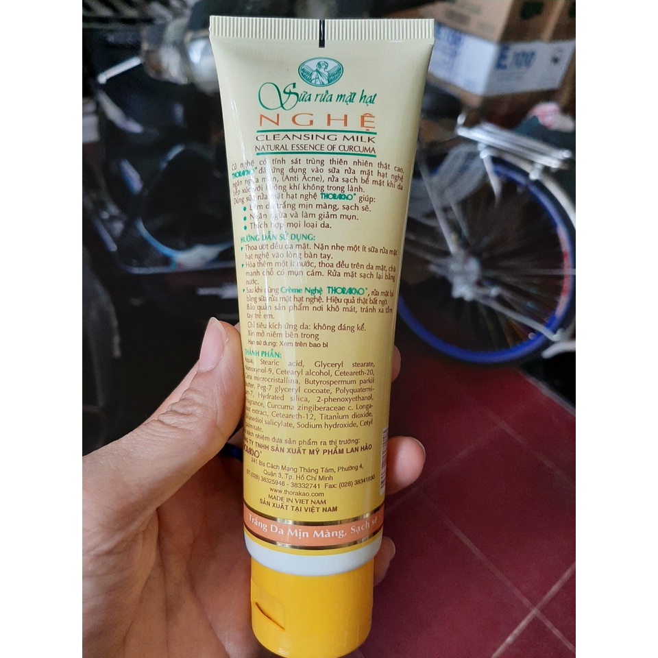 Sữa Rửa Mặt Nghệ E100+ Nghệ Hạt Thorakao