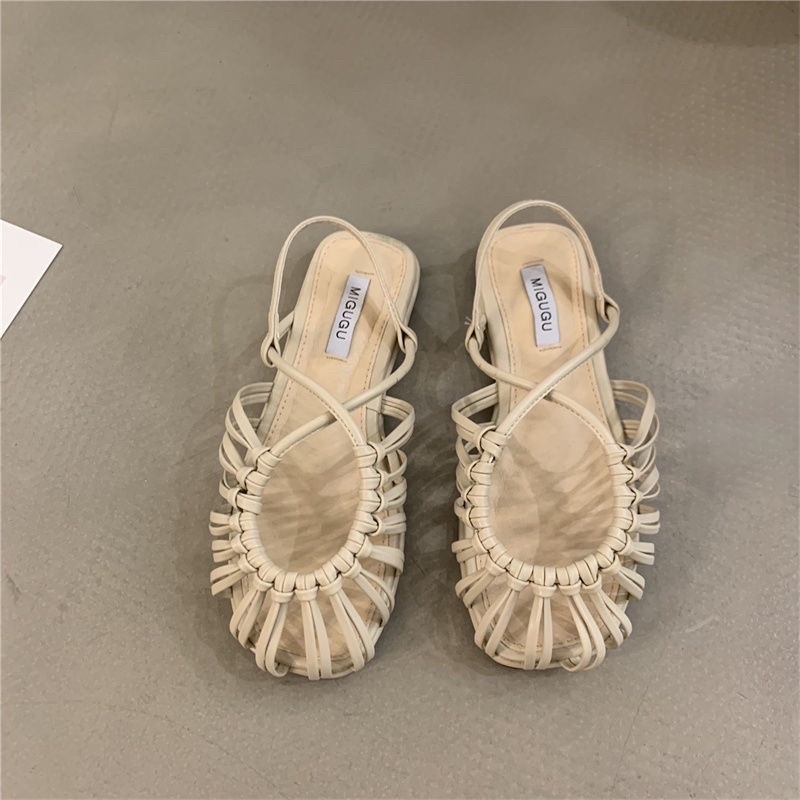 Sandal rọ mùa hè