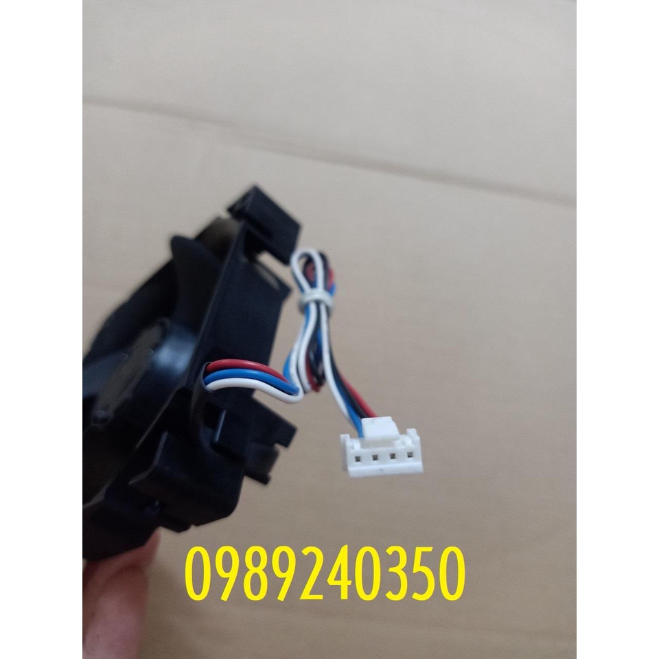 Quạt tủ lạnh Sharp 12V 4 dây 9x9cm chính hãng