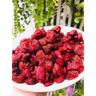 Dâu Đà Lạt Sấy Dẻo 500gr