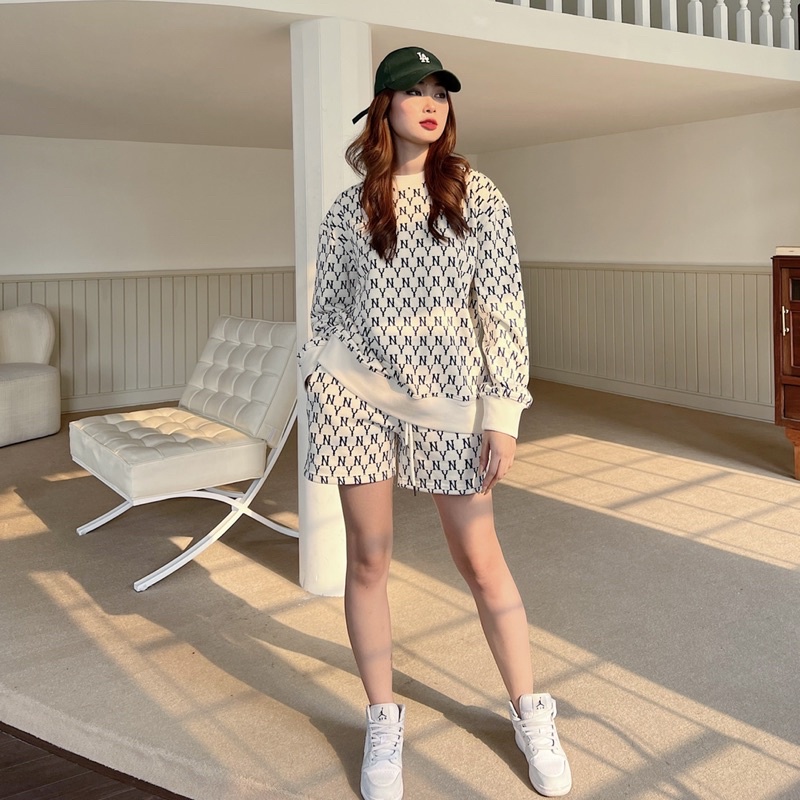 Bộ quần áo nỉ in oversize TOPTIFY sweater và short Party Time S13