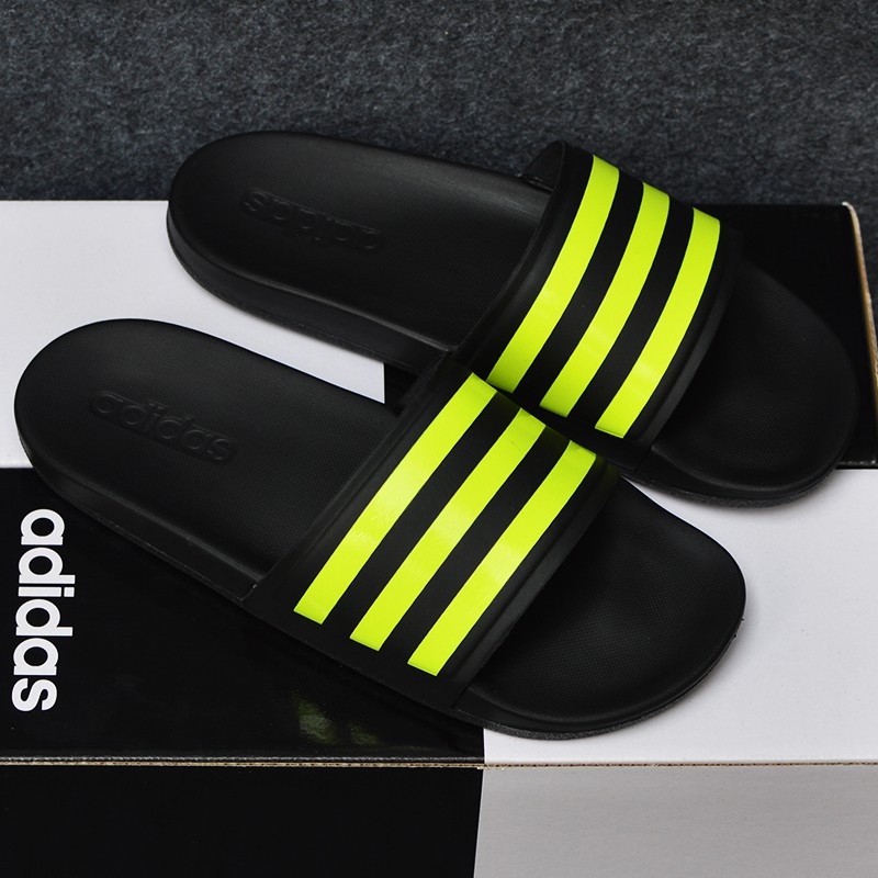 Adidas Cloudfoam Plus Sample Màu đen đế đen sọc xanh lá