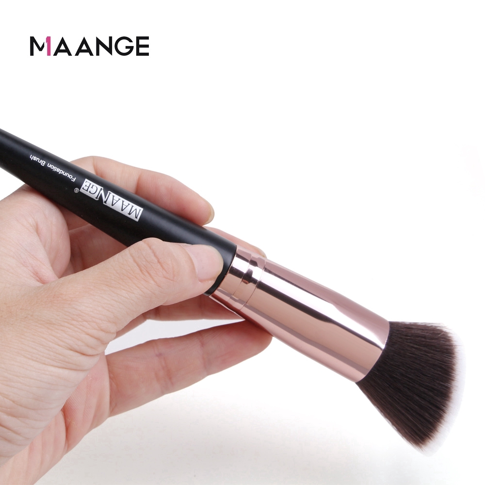 Cọ Trang Điểm Maange 5805-04 Dùng Đánh Nền Chuyên Dụng 40g