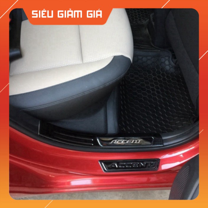 Sản Phẩm ỐP BẬC TRONG NGOÀI TITAN HUYNDAI ACCENT 2018 - 2020-2021 Hàng Cao Cấp